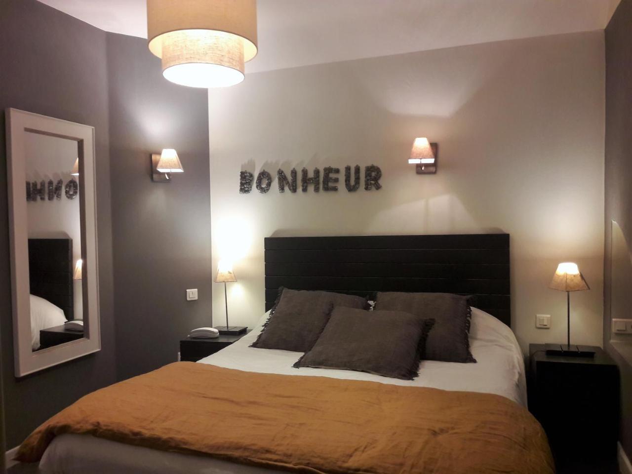 Logishotels Le Relais Du Quercy Meyssac Exteriér fotografie